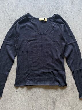 Caslon Black V-Neck Lightweight Knit Top